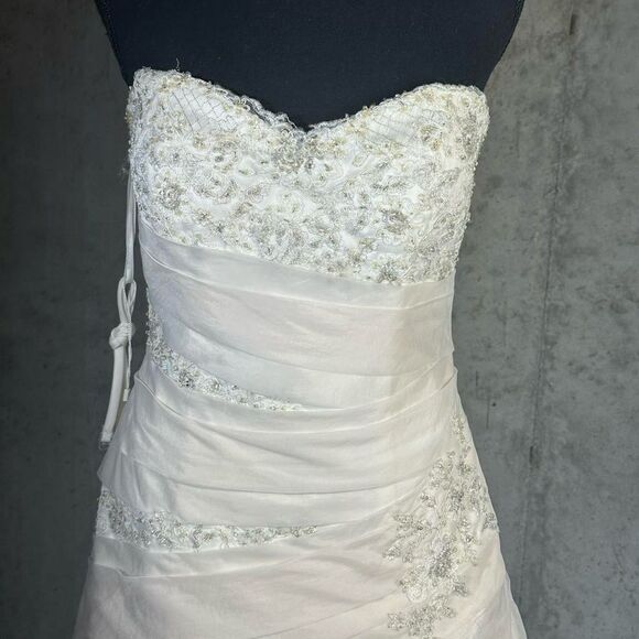 New Forever Yours White‎ Gown sz 8 - Picture 6 of 6
